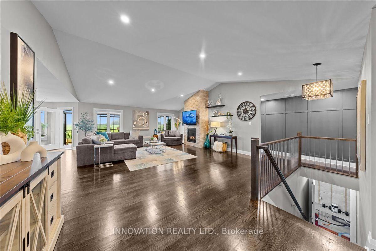 5603 Lombardy Drive • Osgoode, ON photo 3