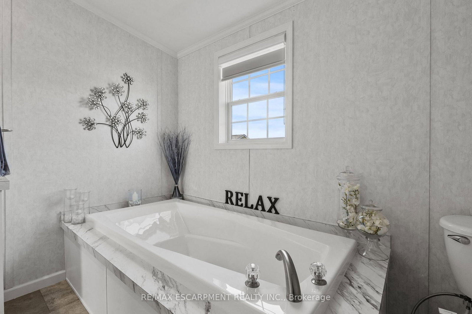 13 Hickory Hollow • Haldimand, ON photo 21