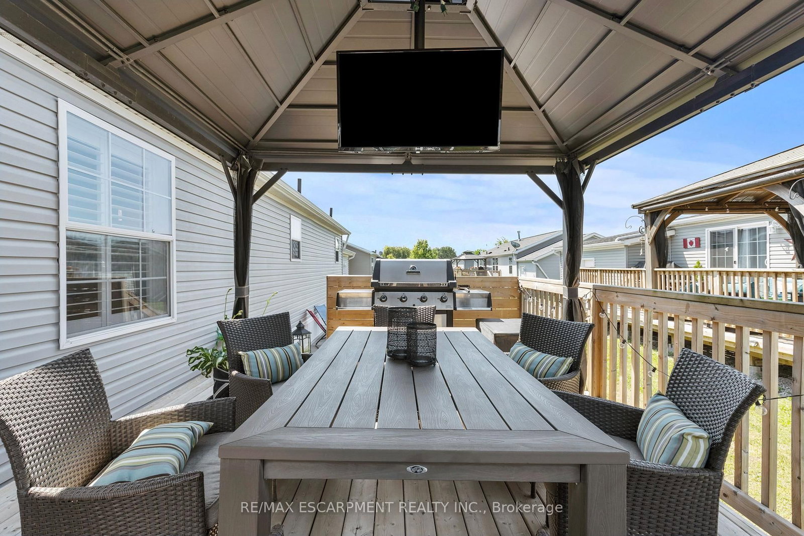 13 Hickory Hollow • Haldimand, ON photo 30