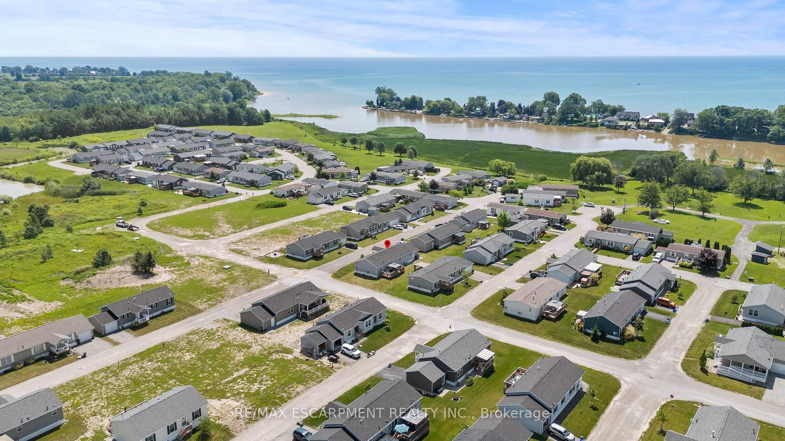 13 Hickory Hollow • Haldimand, ON photo 33
