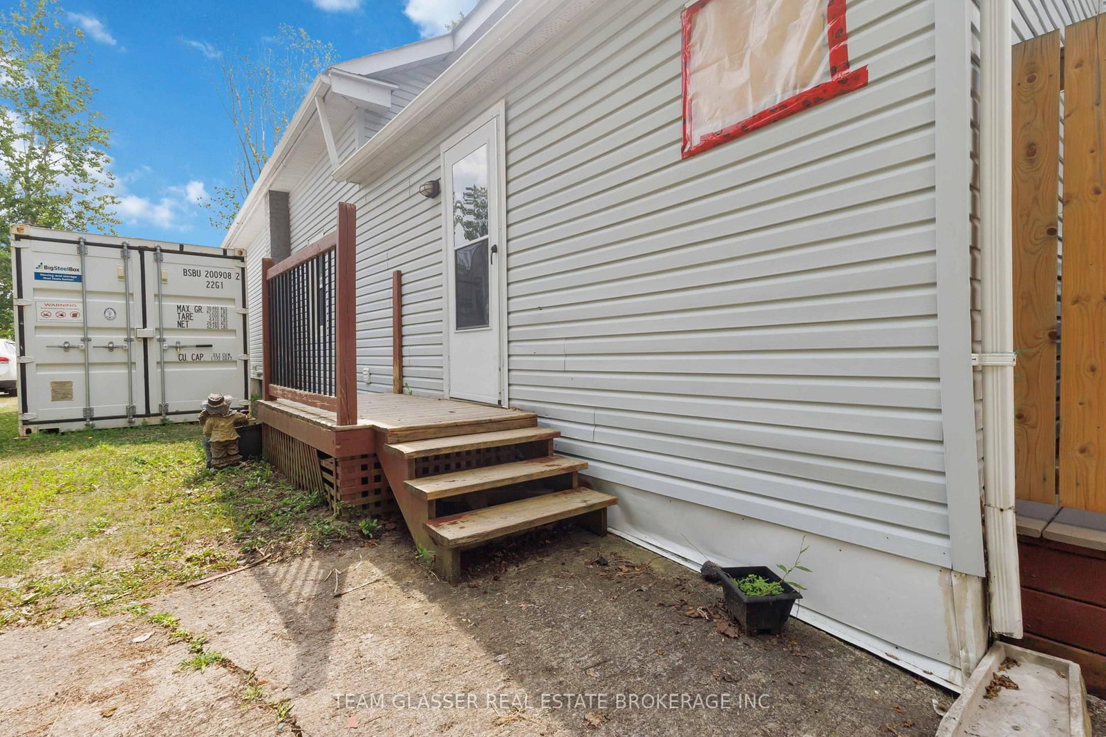 118 INKERMAN Street • St. Thomas, ON photo 37
