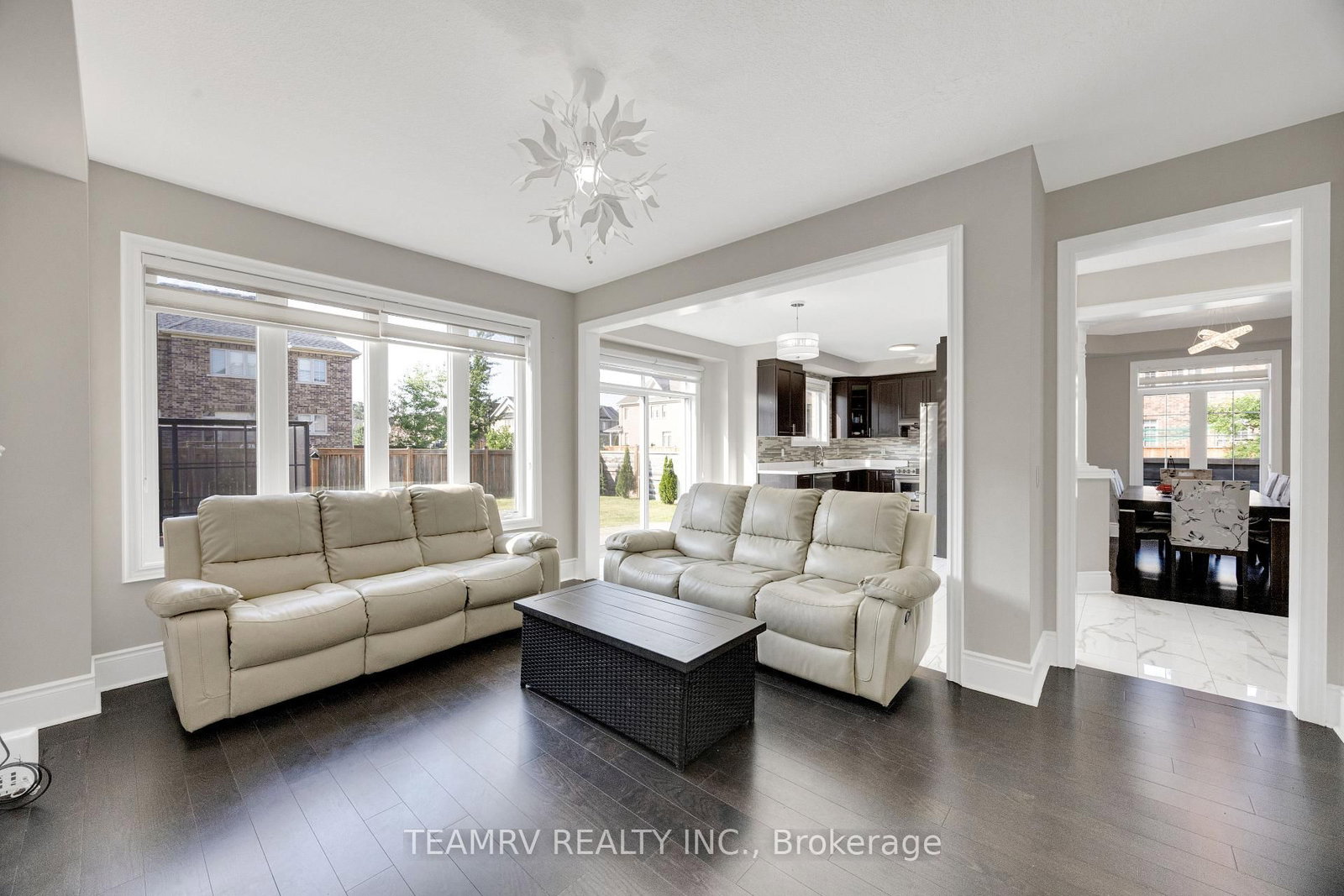 1161 Upper Thames Drive • Woodstock, ON photo 22