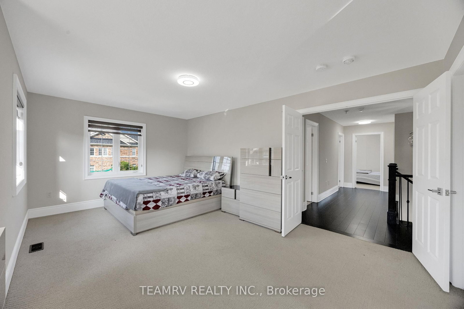 1161 Upper Thames Drive • Woodstock, ON photo 28