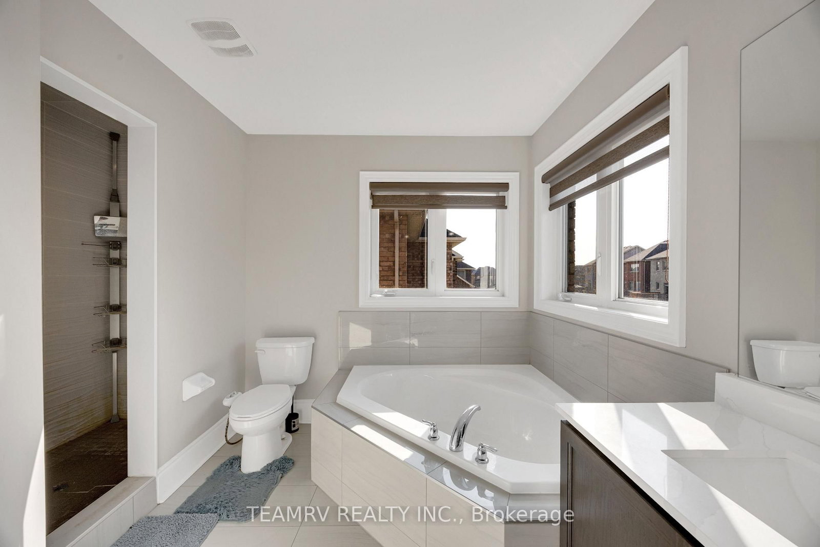 1161 Upper Thames Drive • Woodstock, ON photo 30