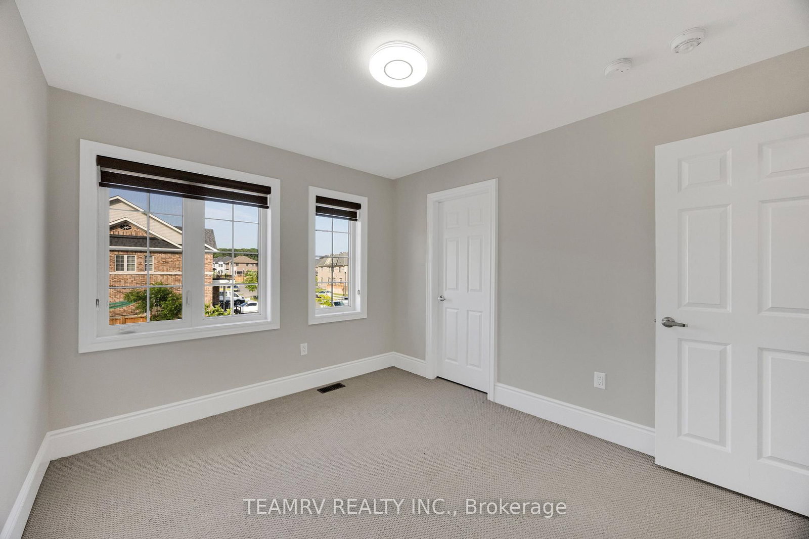 1161 Upper Thames Drive • Woodstock, ON photo 38