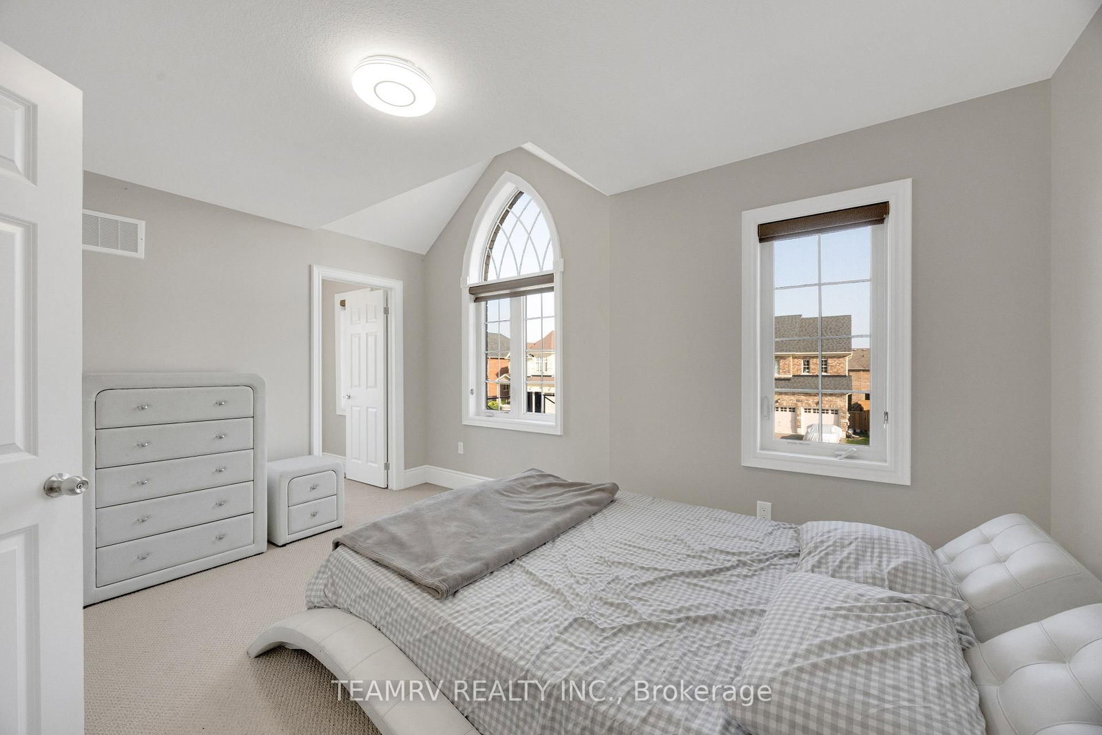 1161 Upper Thames Drive • Woodstock, ON photo 39