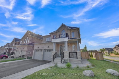 1161 Upper Thames Drive • Woodstock, ON photo 4