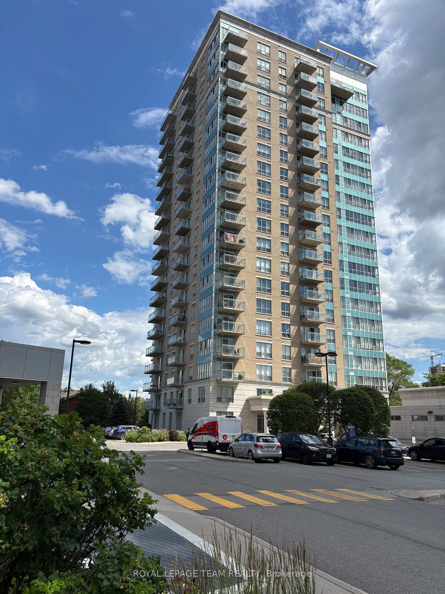 90 Landry Street • #1906 • Ottawa, ON photo 1