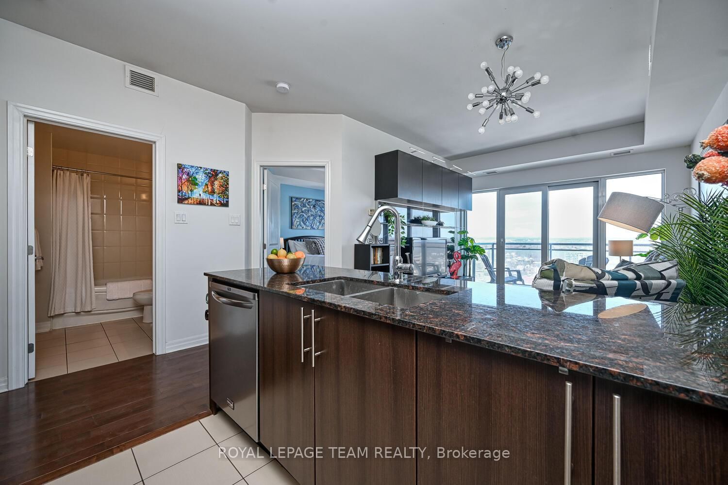 90 Landry Street • #1906 • Ottawa, ON photo 16