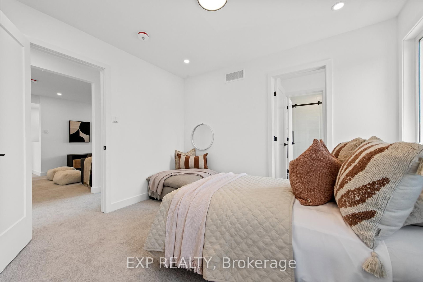 495 Duvernay Drive • Ottawa, ON photo 39