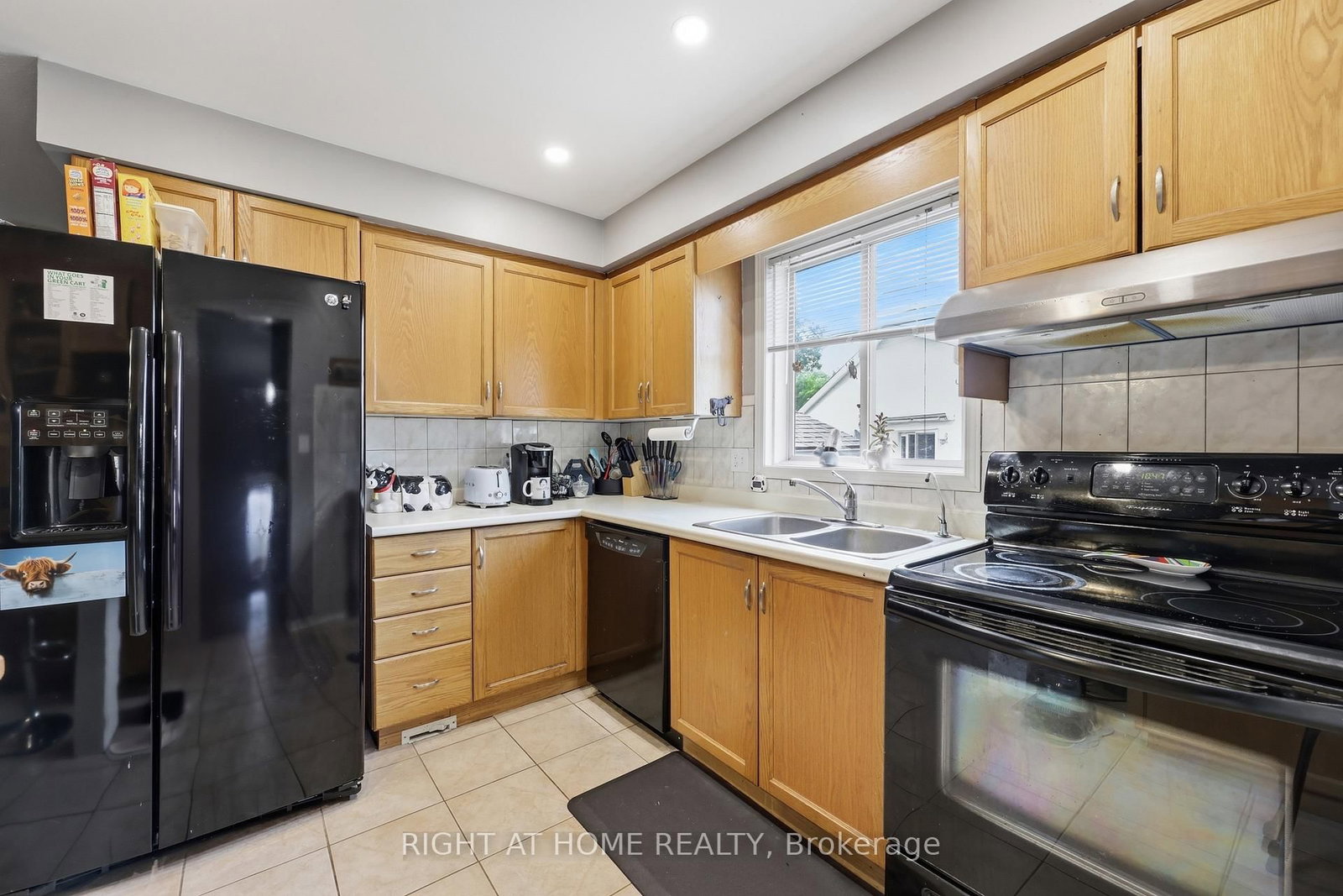 5709 Deerbrook Street • Niagara Falls, ON photo 11