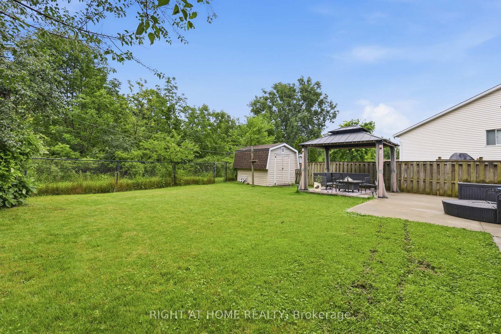 5709 Deerbrook Street • Niagara Falls, ON photo 30