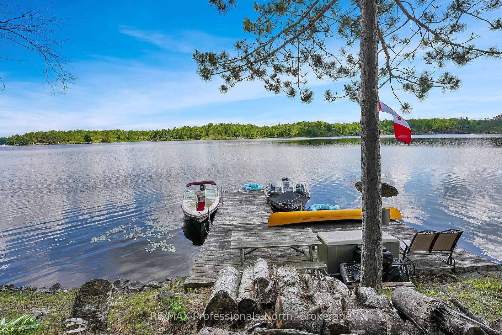 10549 Devil's Lake WAO • Minden Hills, ON photo 35