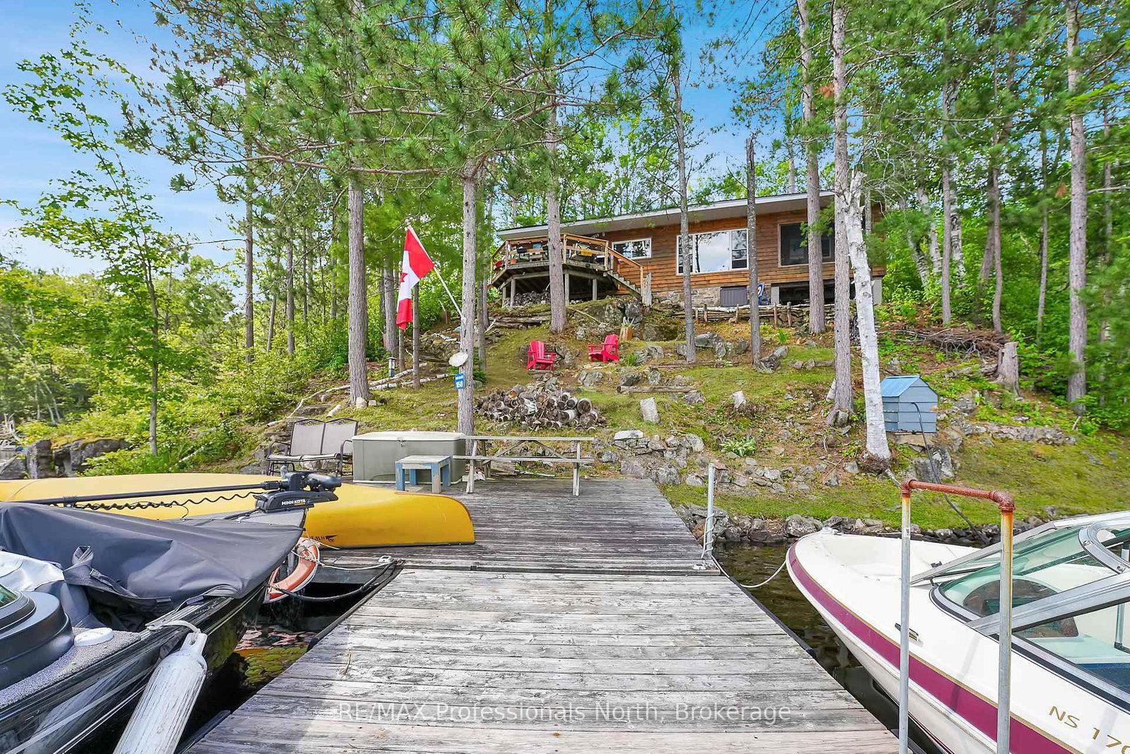 10549 Devil's Lake WAO • Minden Hills, ON photo 41