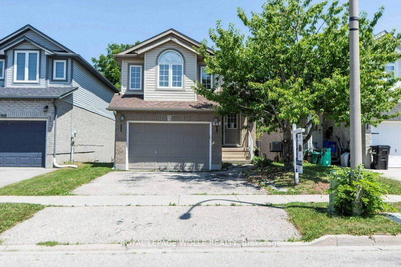 992 Copper Leaf Crescent, Kitchener
