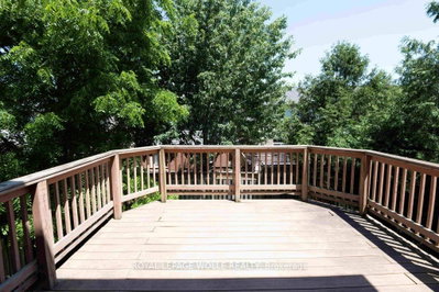 992 Copper Leaf Crescent • Kitchener, ON photo 7