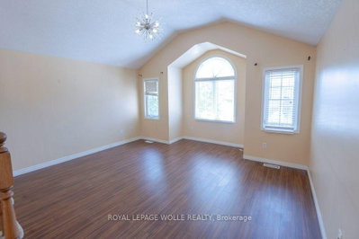 992 Copper Leaf Crescent • Kitchener, ON photo 8