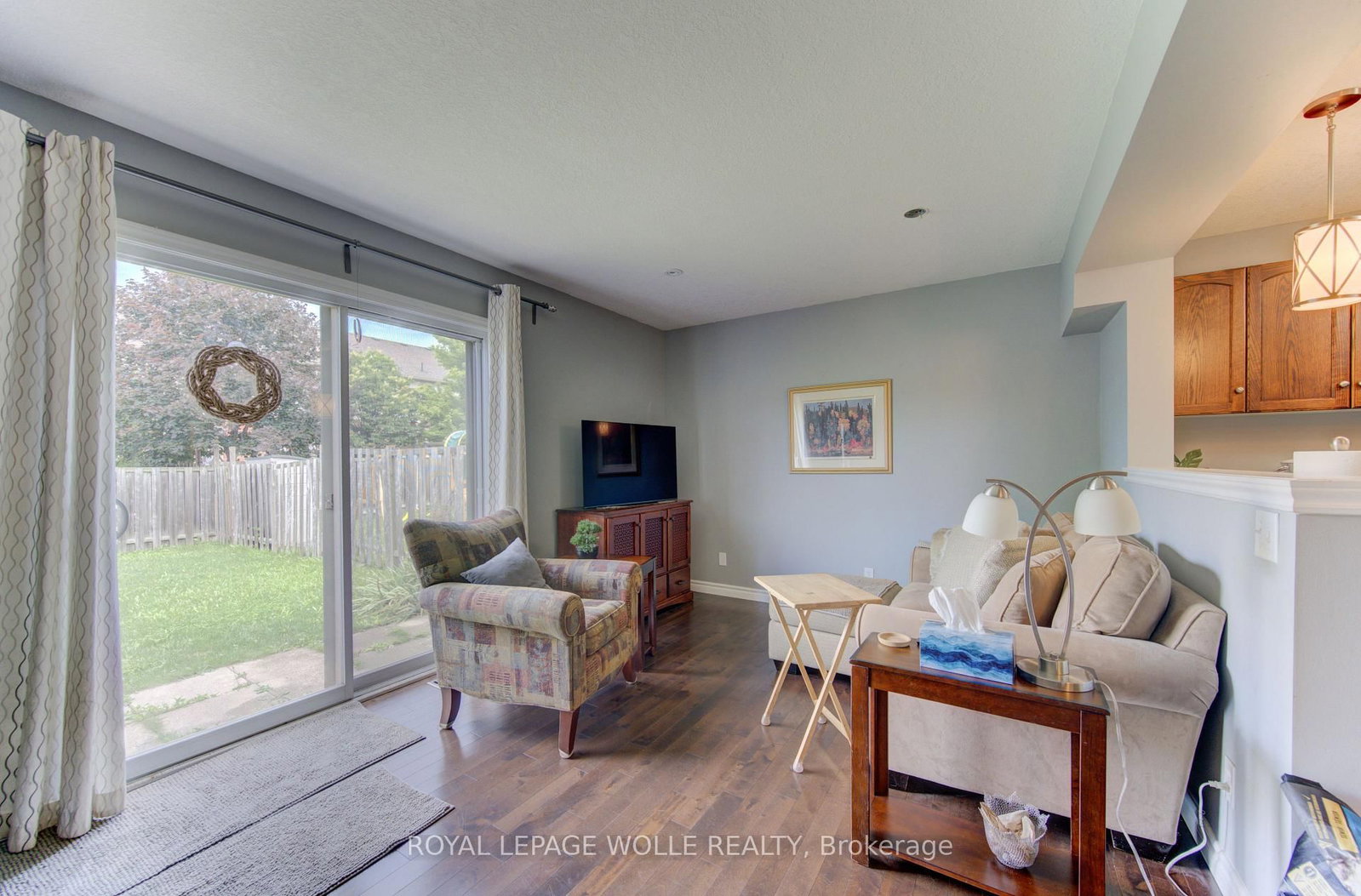 6 Edwards Street • Guelph, ON photo 7