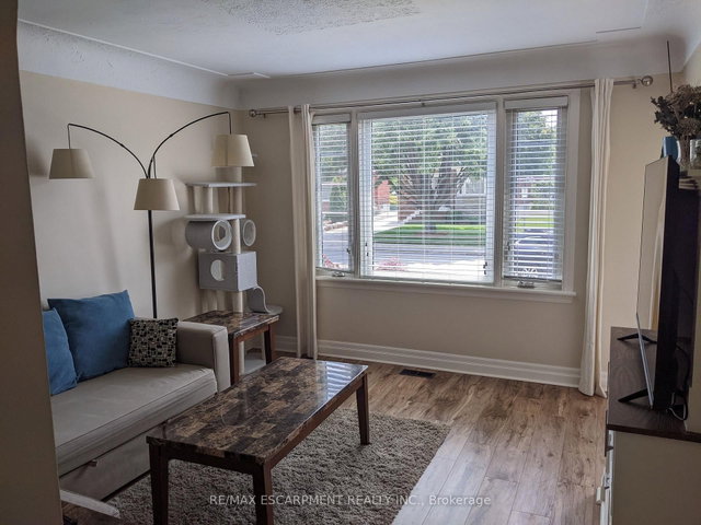 257 Dundonald Avenue