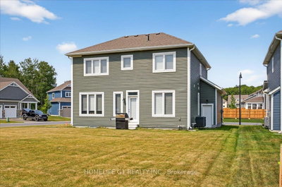 5 Dyer Crescent — photo 5