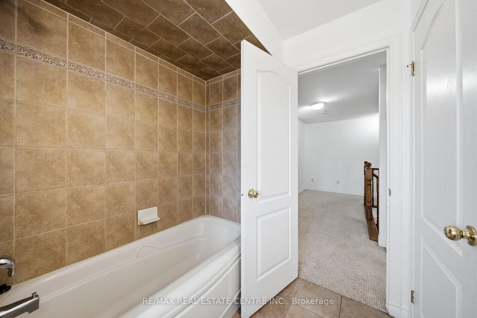441 Stonehenge Drive • #32 • Hamilton, ON photo 30