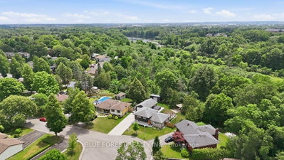 21 Agincourt Place — photo 2