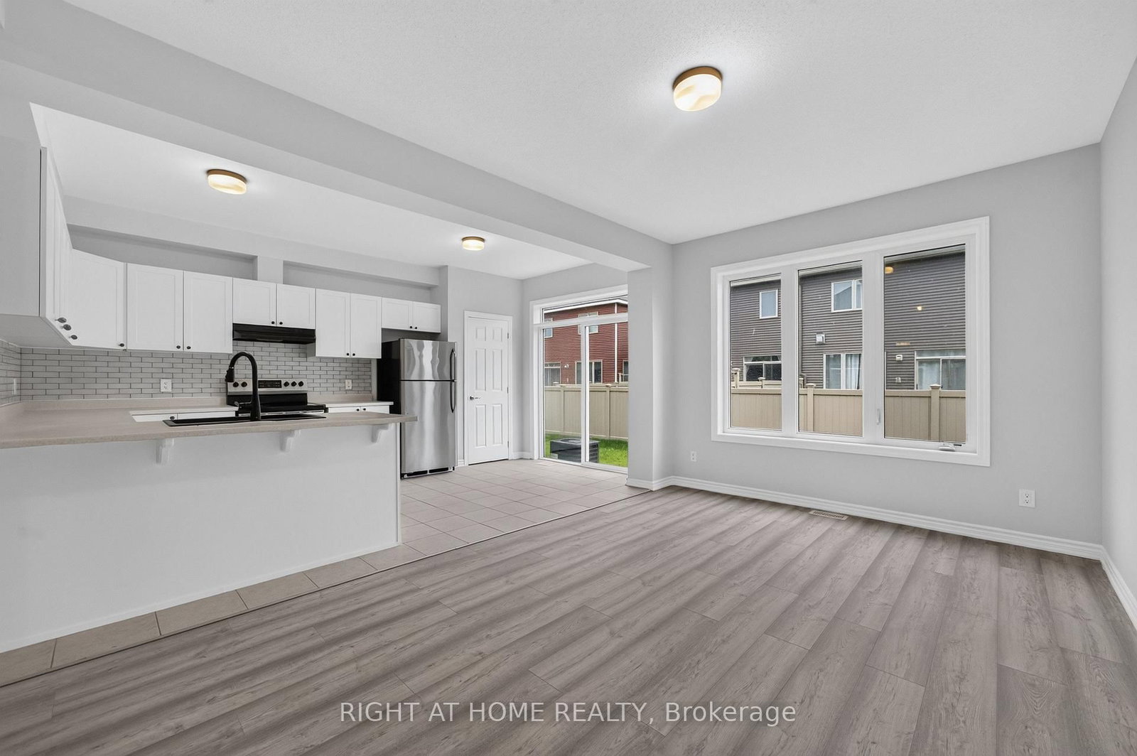 263 Sweetvalley Drive • Ottawa, ON photo 10