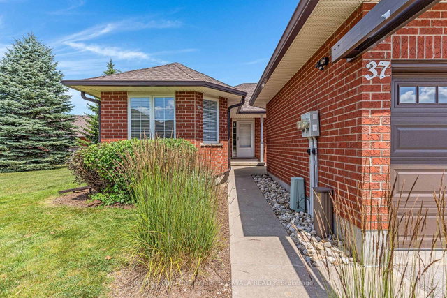 37 - 10 Isherwood Avenue