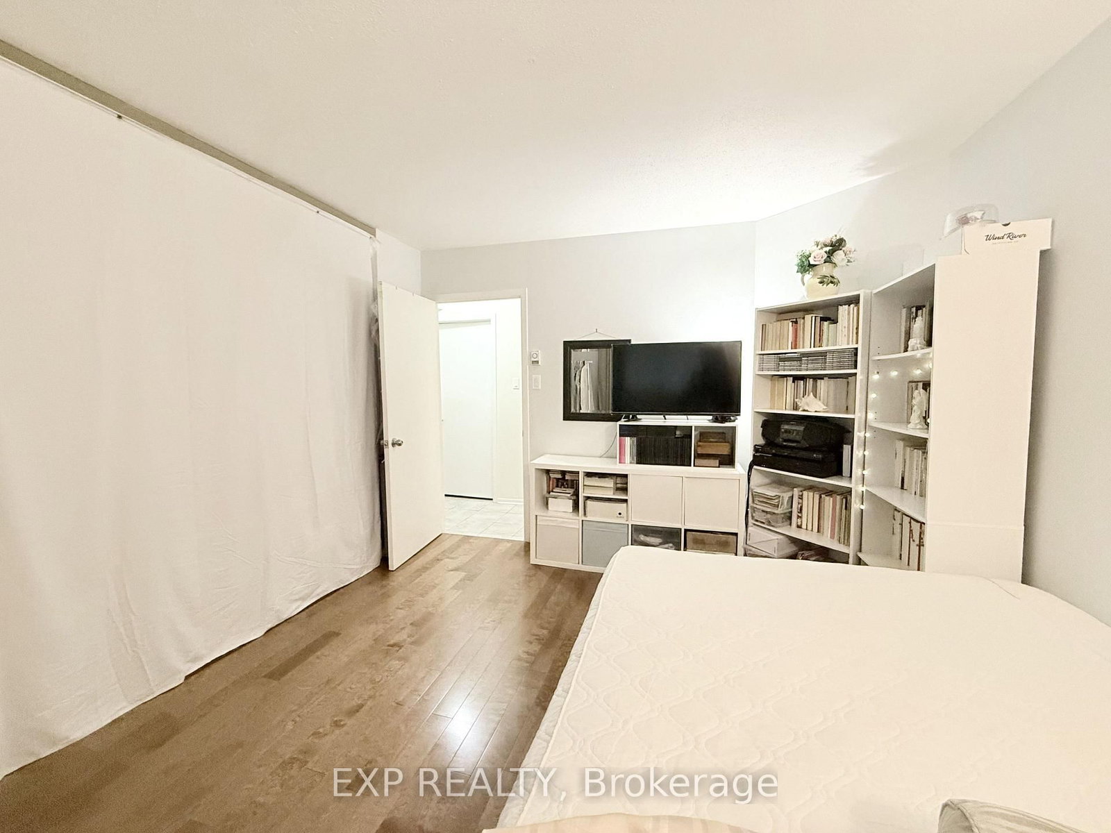 316 Lorry Greenberg Drive • #122 • Ottawa, ON photo 13