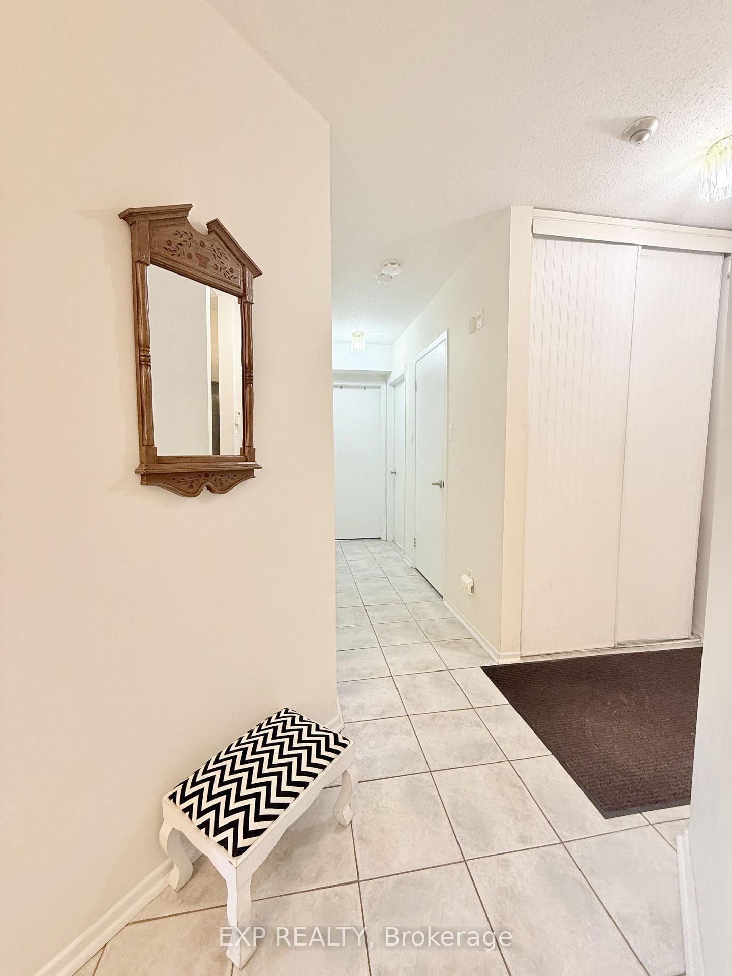 316 Lorry Greenberg Drive • #122 • Ottawa, ON photo 6