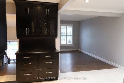 7689 TRACKVIEW Street — photo 5