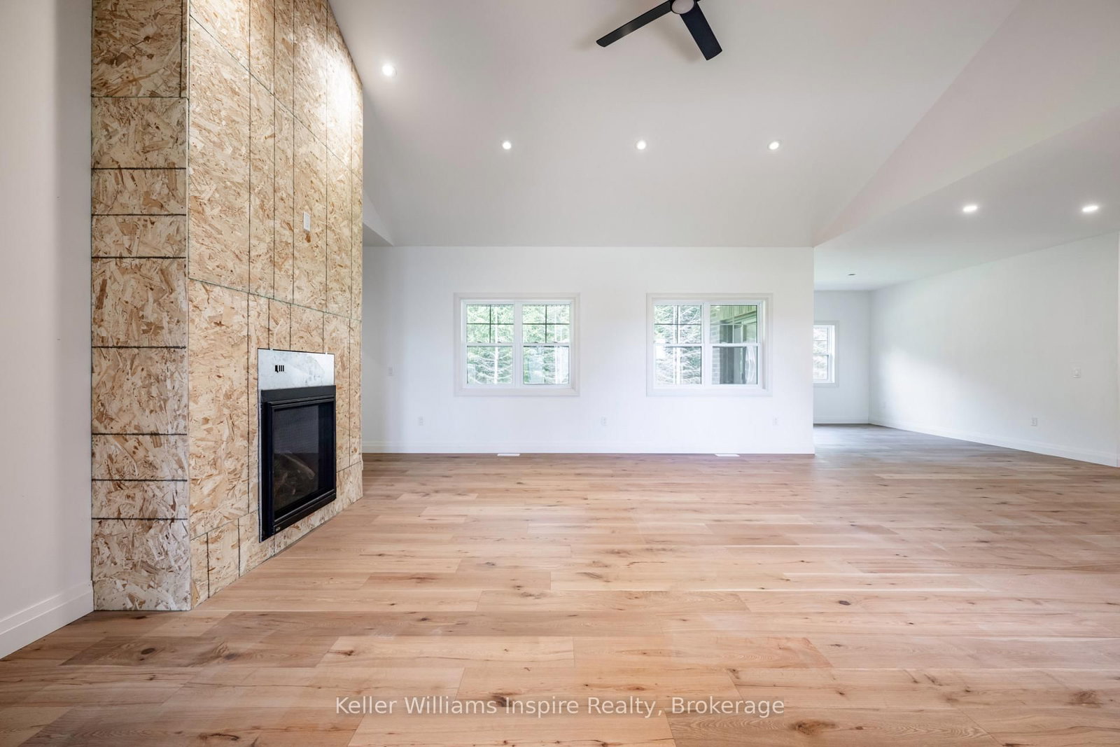 537266 Main Street • Melancthon, ON photo 12