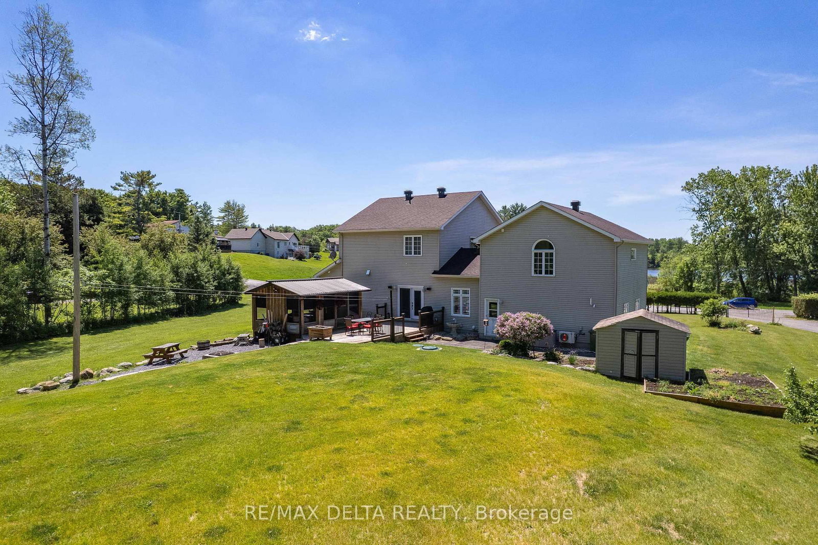 115 Pigeon Street • Clarence-Rockland, ON photo 50