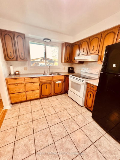 2 Shetland Crescent • St. Catharines, ON photo 4