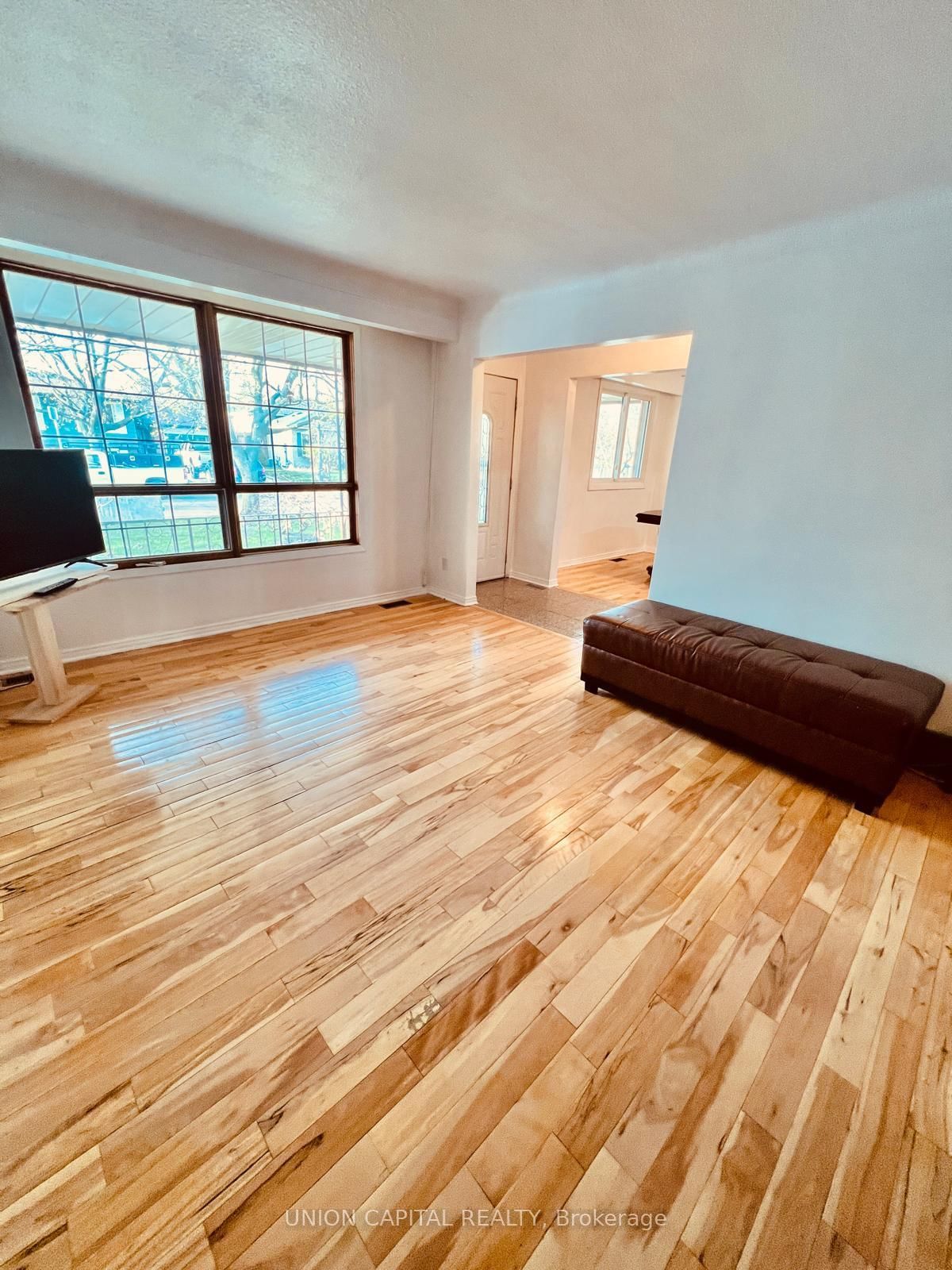 2 Shetland Crescent • St. Catharines, ON photo 6