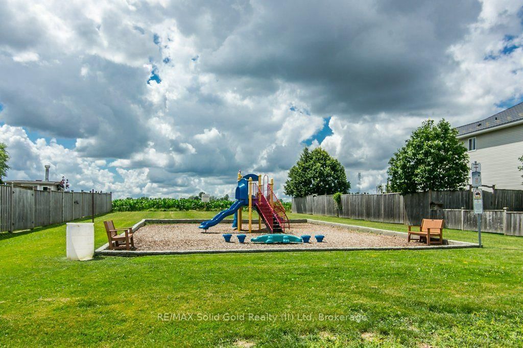 77 Lawrence Street • Wellesley, ON photo 42