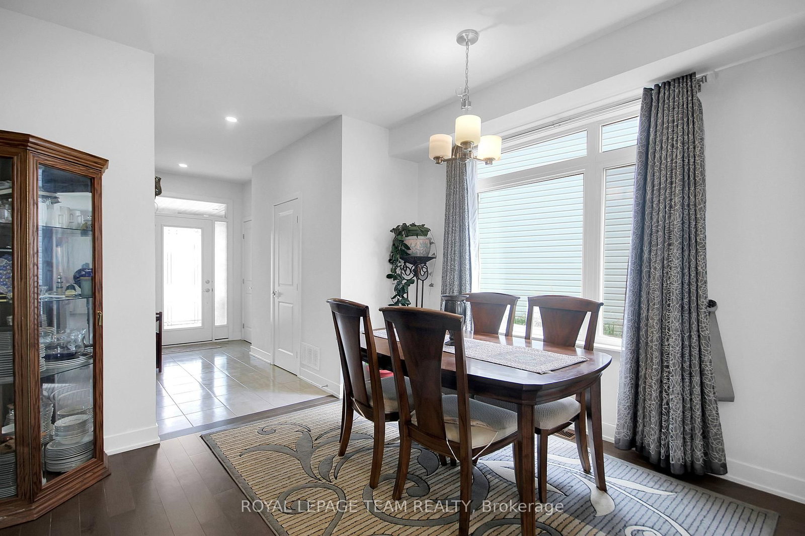 67 Heirloom Street • Ottawa, ON photo 8