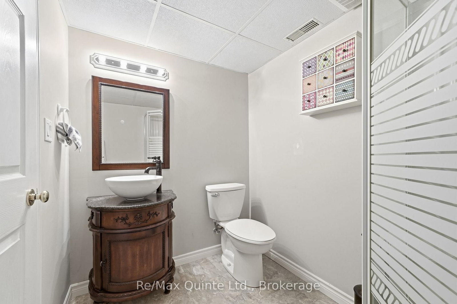 35 Penny Lane • Belleville, ON photo 40