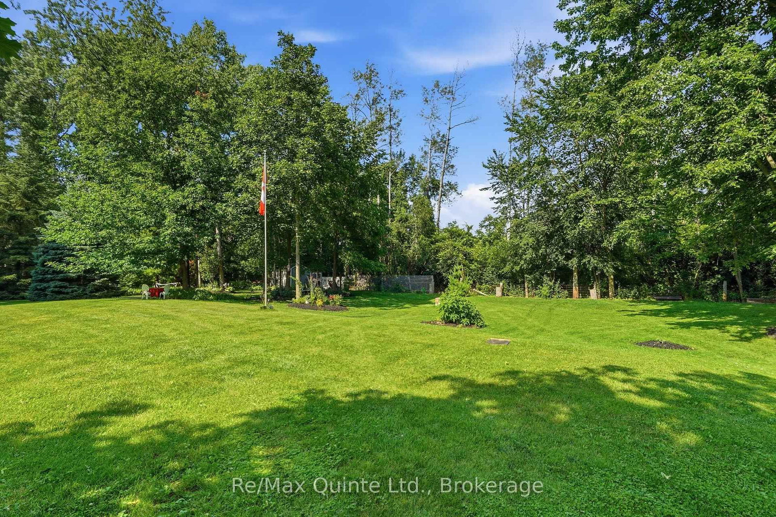 35 Penny Lane • Belleville, ON photo 46