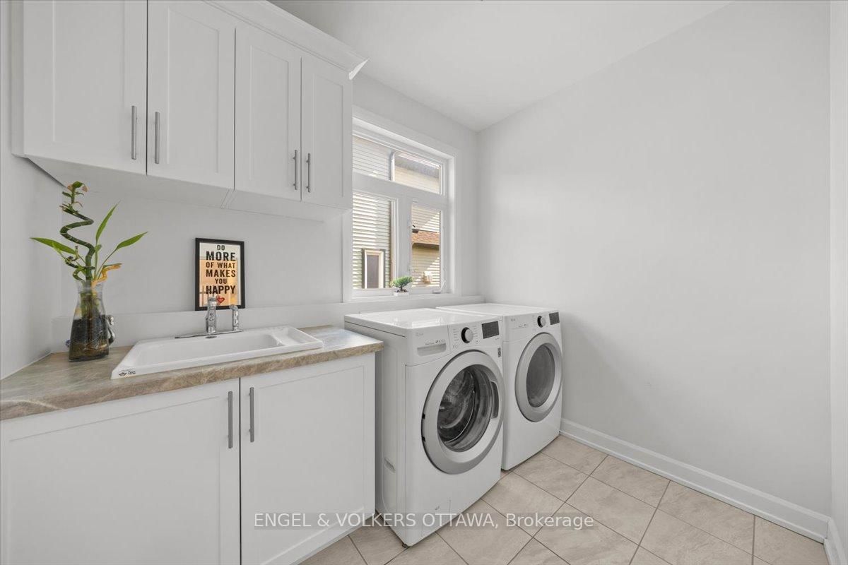 110 Pioneer Road • Russell, ON photo 5