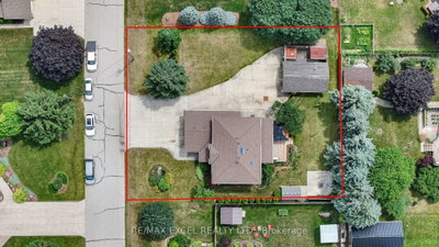 1032 Sunset Drive • Wellesley, ON photo 4