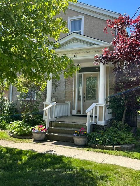 12 Cross Street