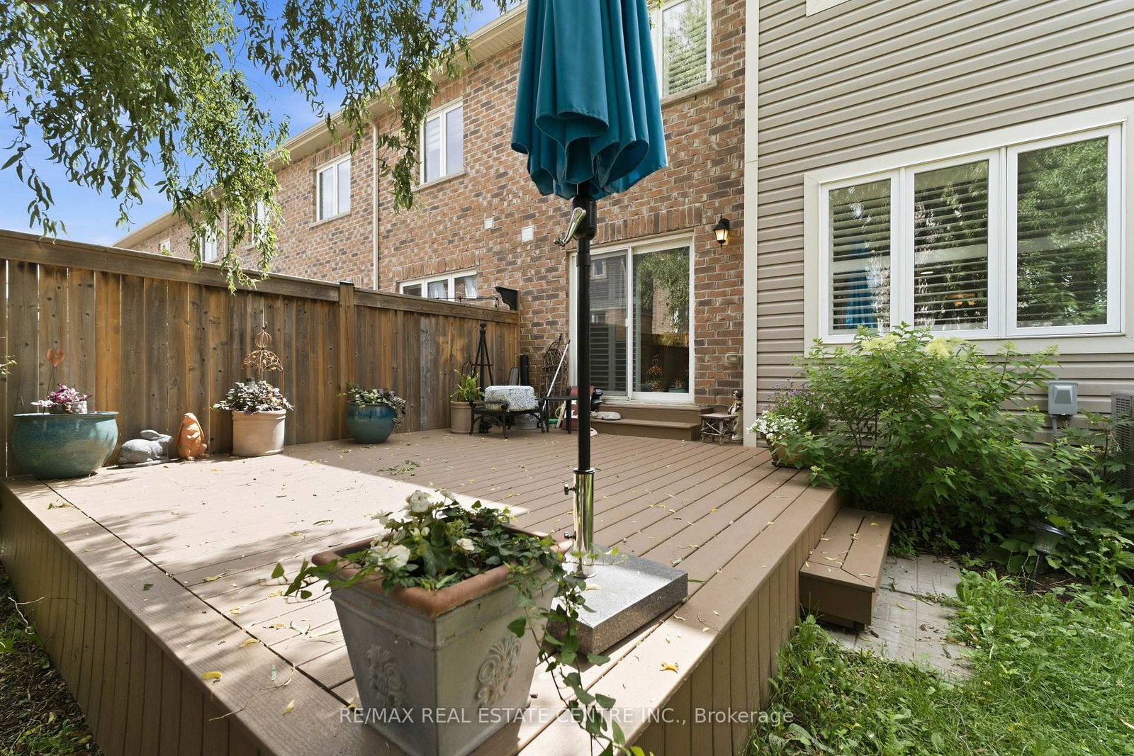 22 Spring Creek Drive • #33 • Hamilton, ON photo 40