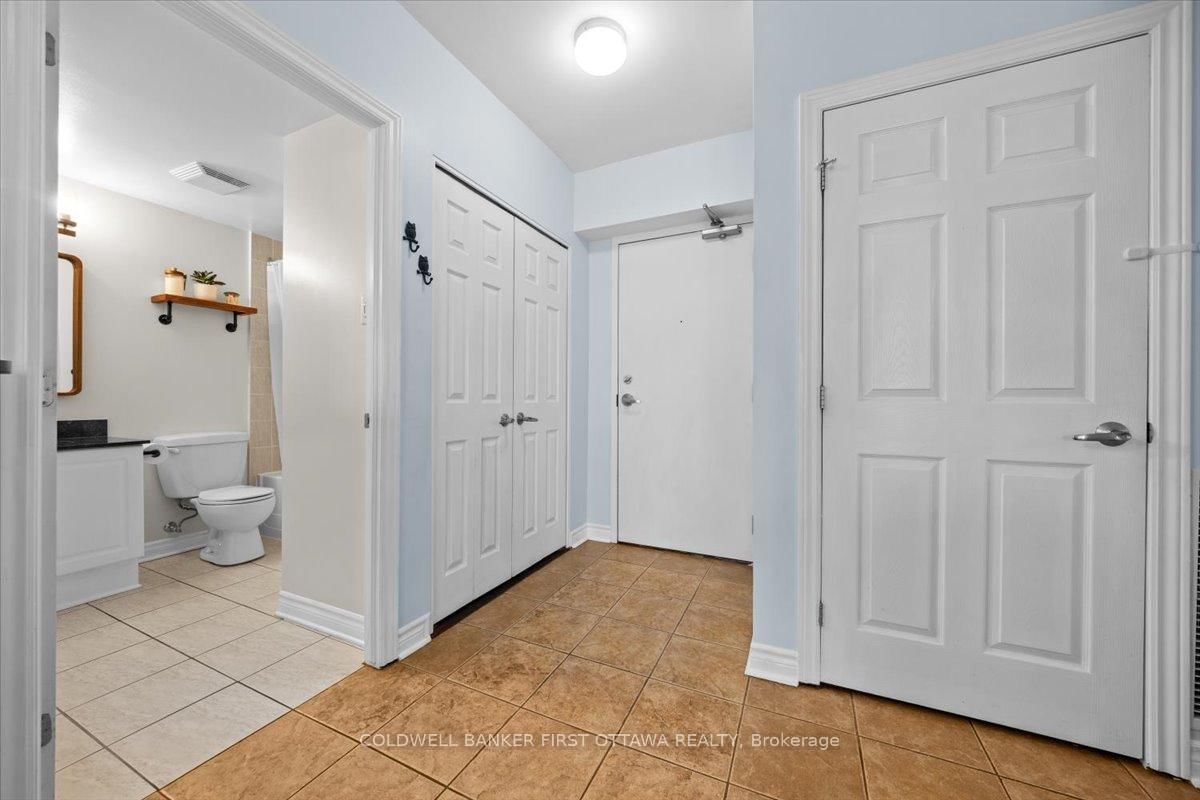 445 Laurier Avenue W • #1401 • Ottawa, ON photo 16