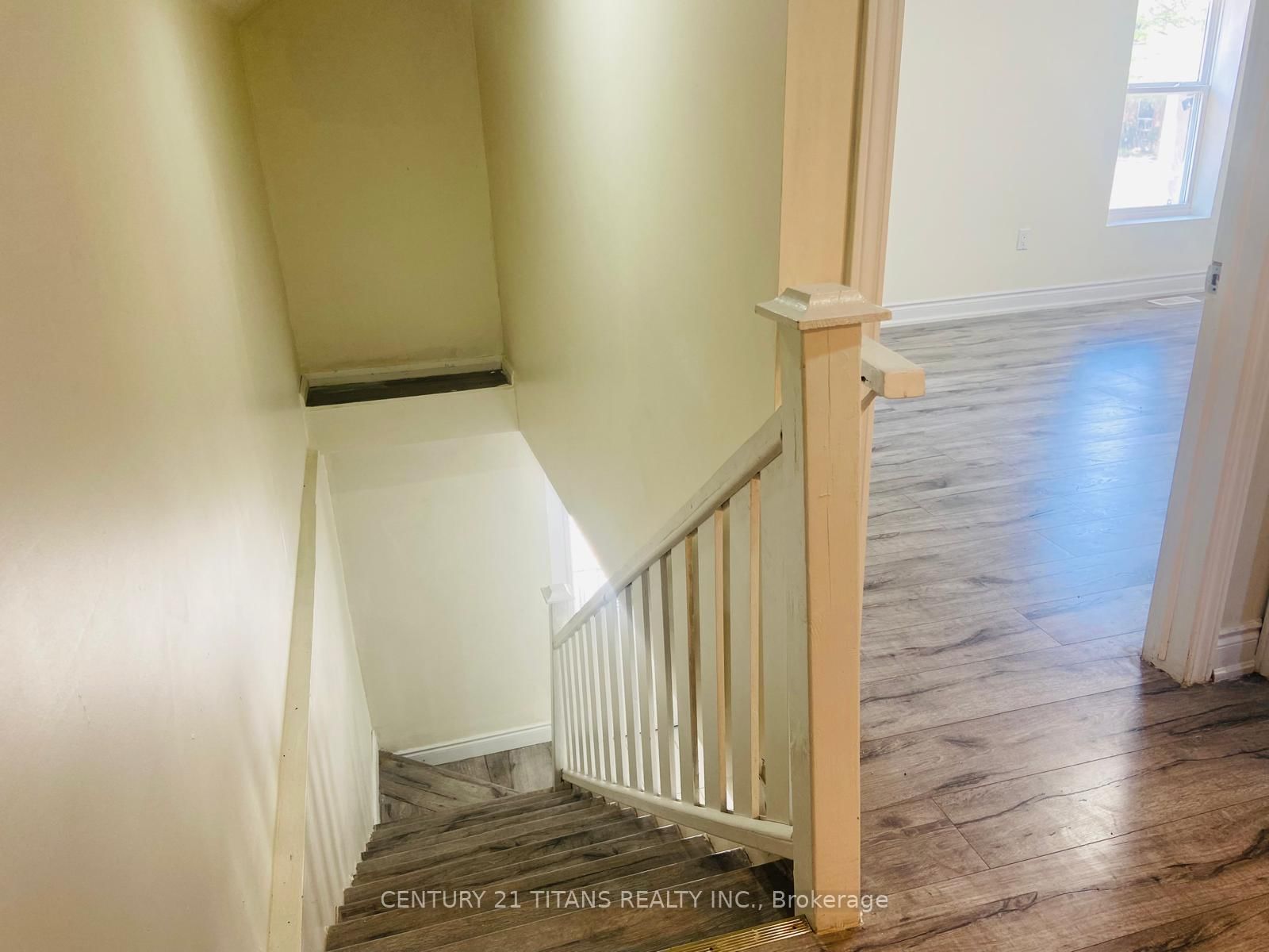 138-140 Grand Avenue E • Chatham-Kent, ON photo 10