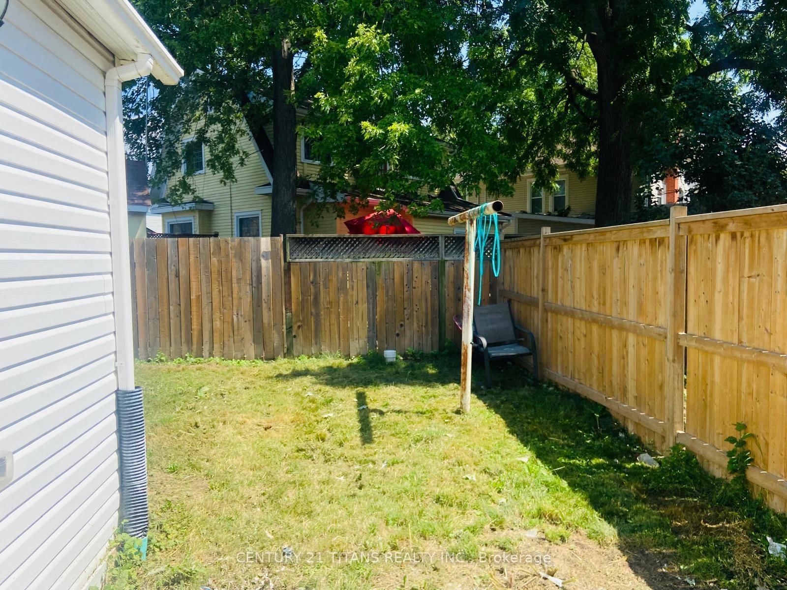 138-140 Grand Avenue E • Chatham-Kent, ON photo 18