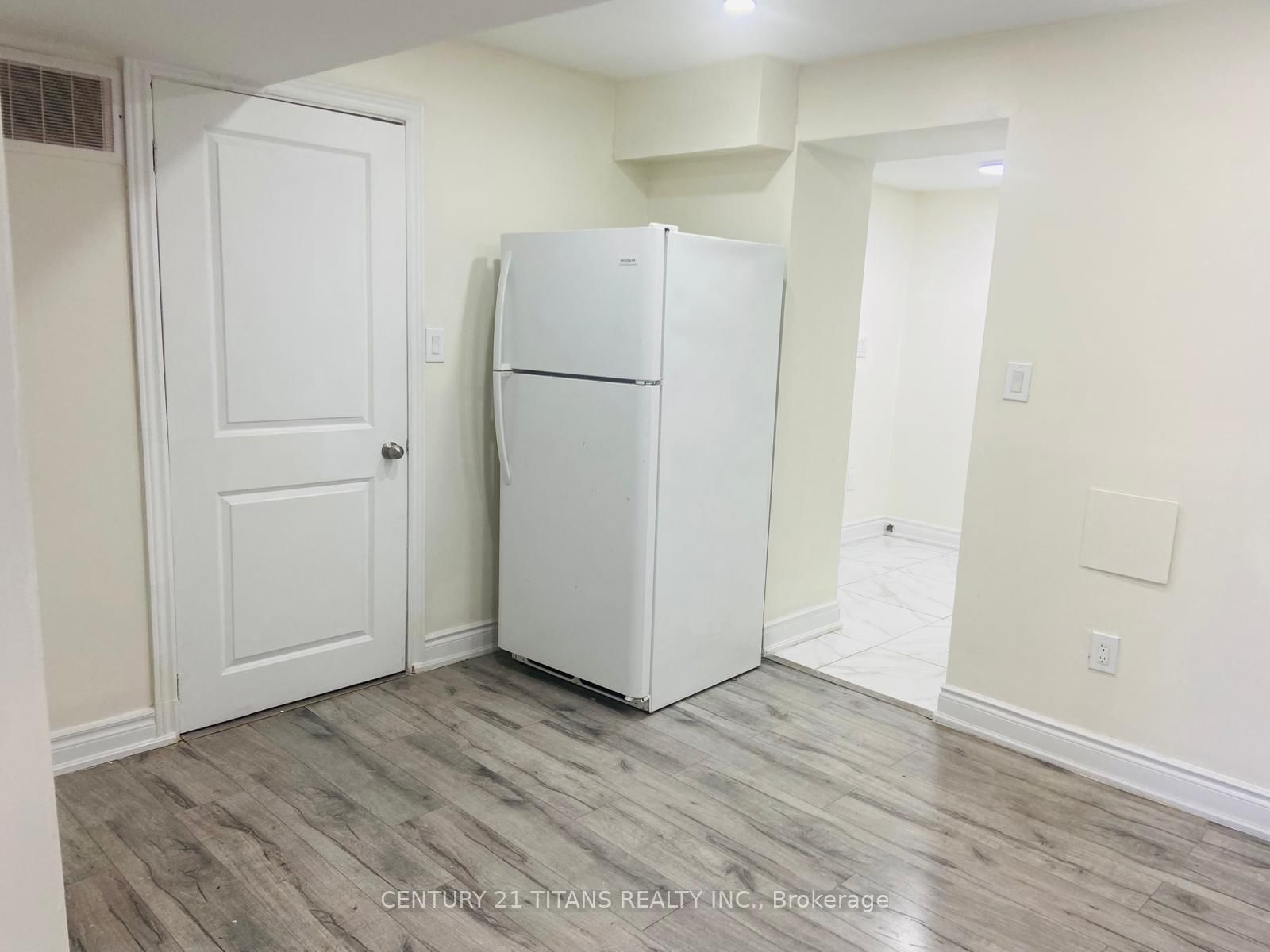 138-140 Grand Avenue E • Chatham-Kent, ON photo 9