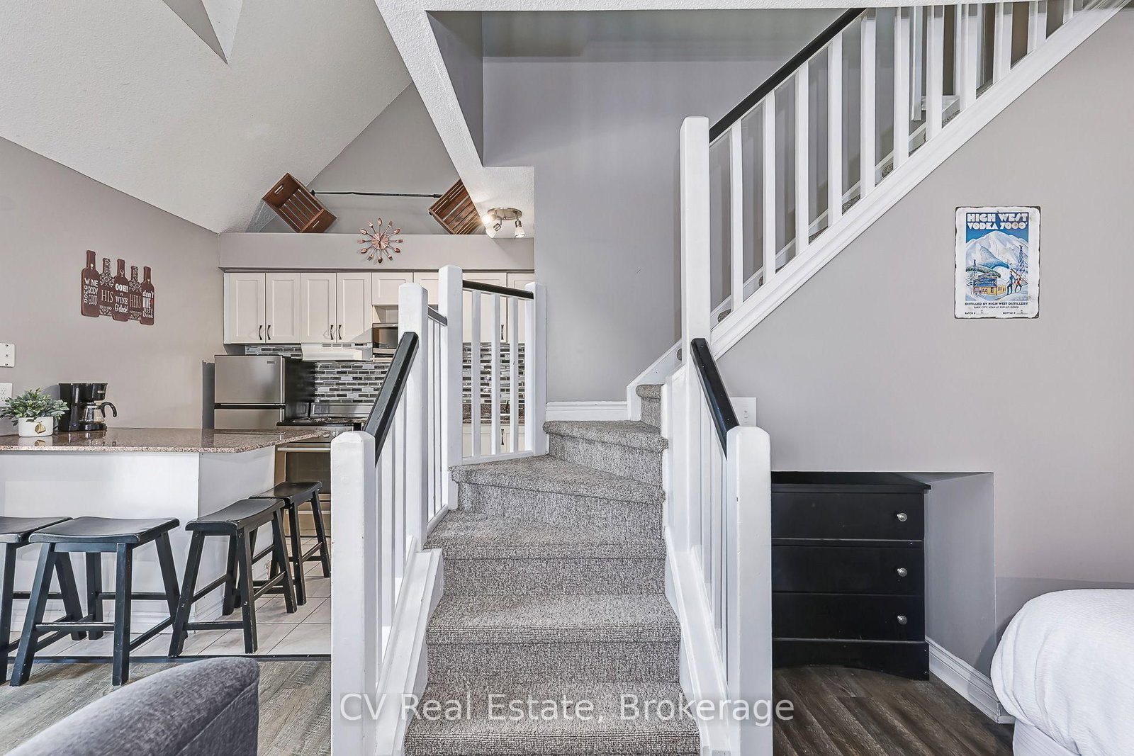 796468 Grey 19 Road • #211 • Blue Mountains, ON photo 22