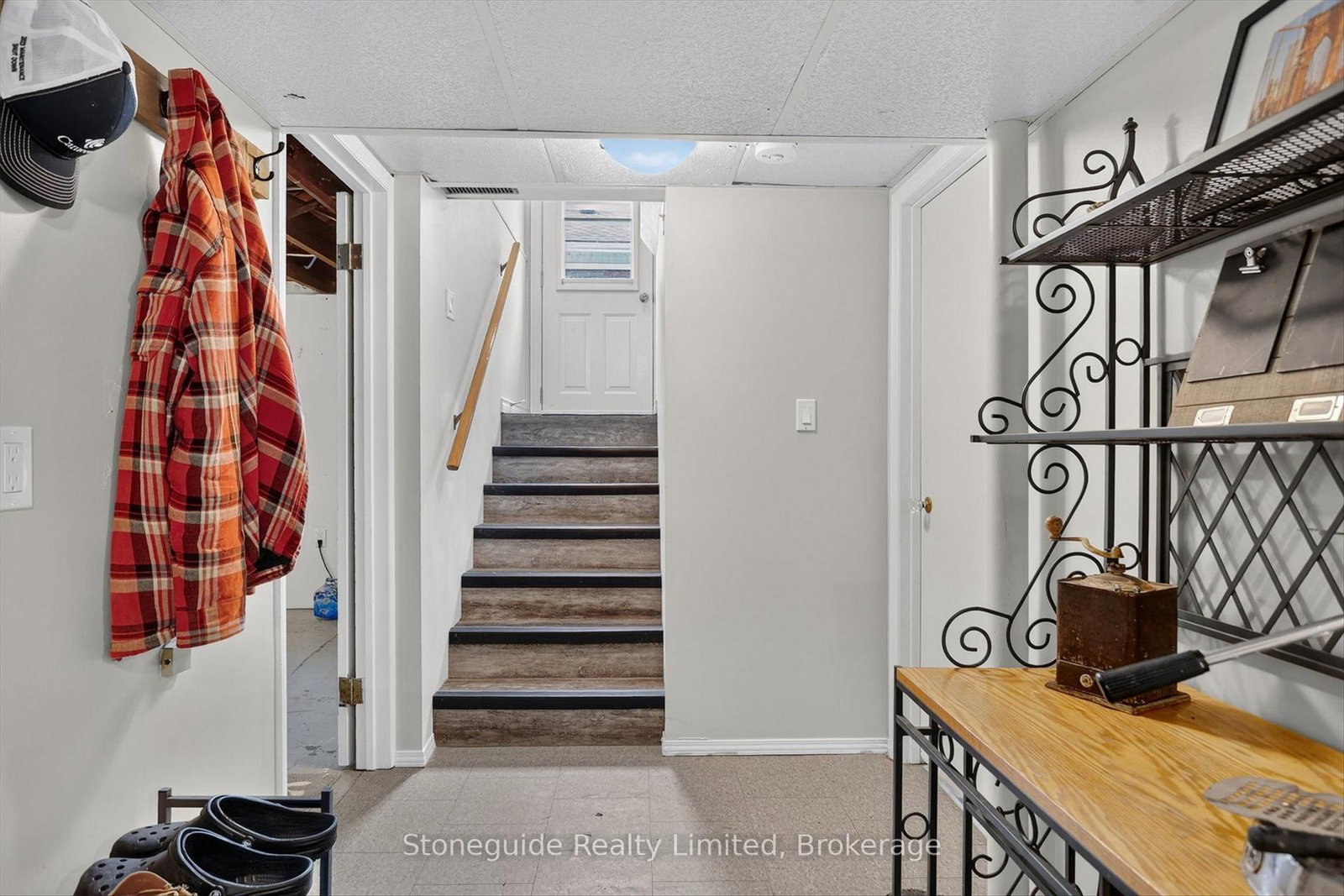565 Riverside Drive • Peterborough, ON photo 28