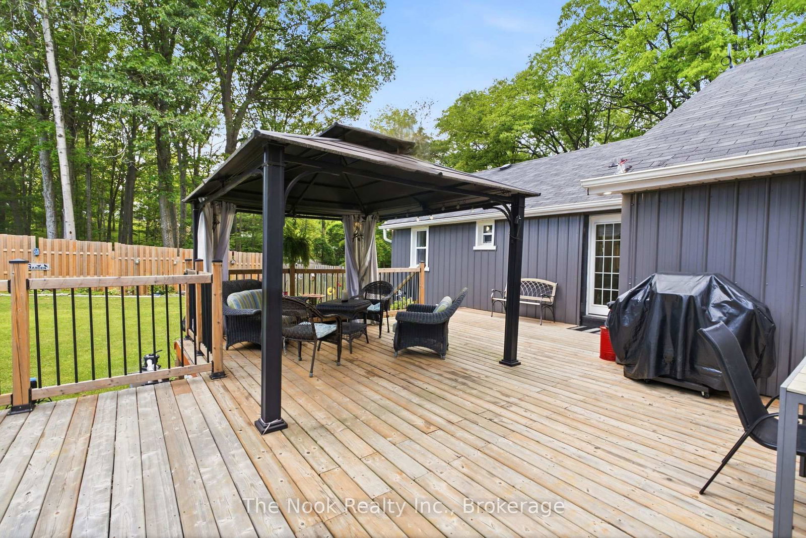 5203 Valleyview Crescent • Hamilton Township, ON photo 7